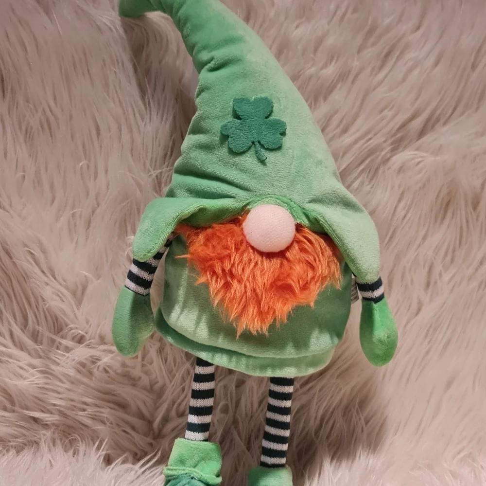 St Patty's Gnome, Bobbles, Plush